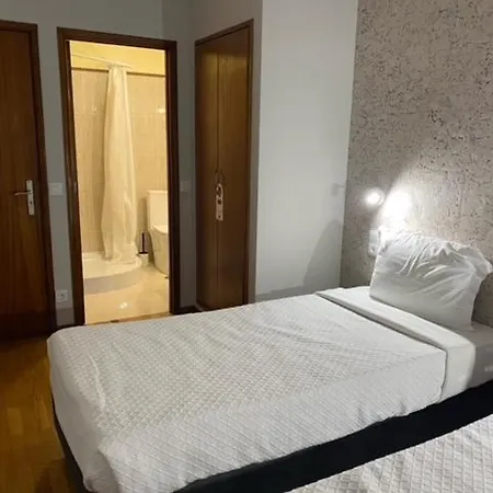Areosa Hotel *